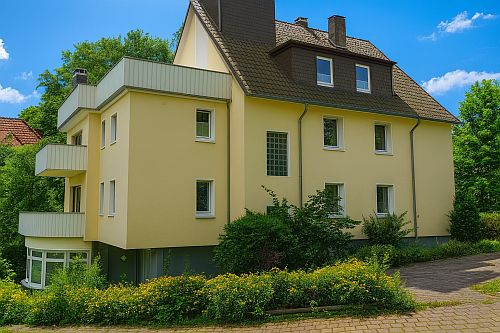 Dachgeschosswohnung zu verkaufen Dachgeschosswohnung in Bad Pyrmont mit 50² großer Dachterrassse zu verkaufen