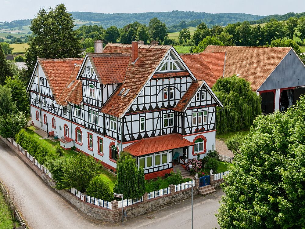 Resthof im Landkreis Holzminden zu verkaufen.